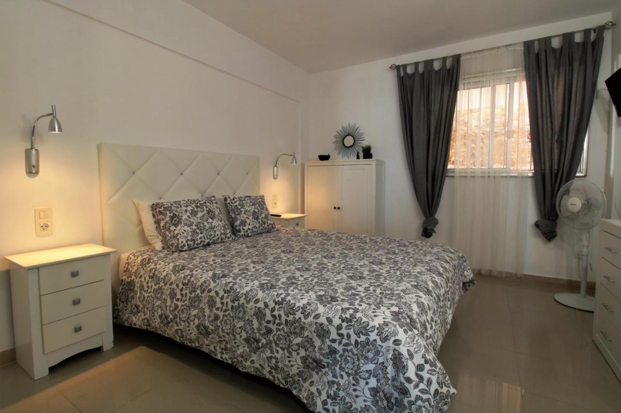 Agreable Appartement Au Bord De L' Ocean, Playa Paraiso Costa Adeje  Exterior photo